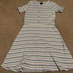 Brand; Art Class Size; Large(10/12) Color; Orange, White, Purple, Green